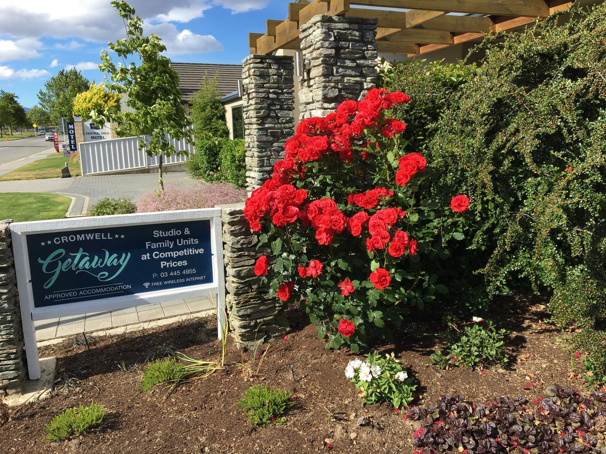 Cromwell Getaway Motel Exterior photo